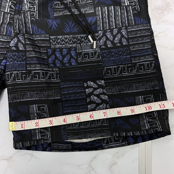 NWT Kirkland Signature Men's Medium Swim Shorts Black Gray Blue Print - Picture 14 of 16